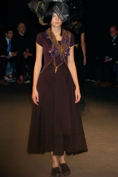 Look 19